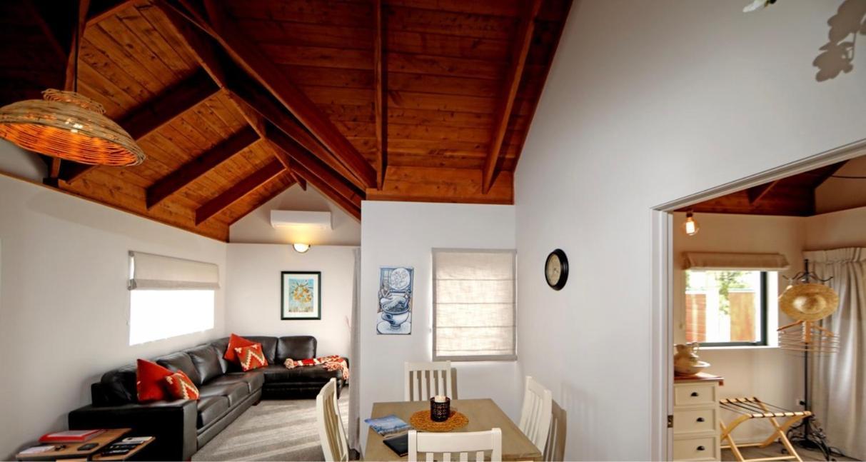 Coromandel Central Cottage Luxury W Spa מראה חיצוני תמונה